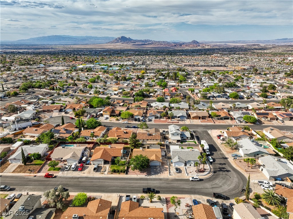 423 Golden Valley Drive, Henderson, Nevada image 35
