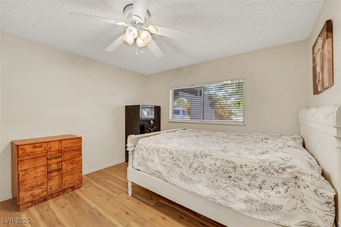 423 Golden Valley Drive, Henderson, Nevada image 19