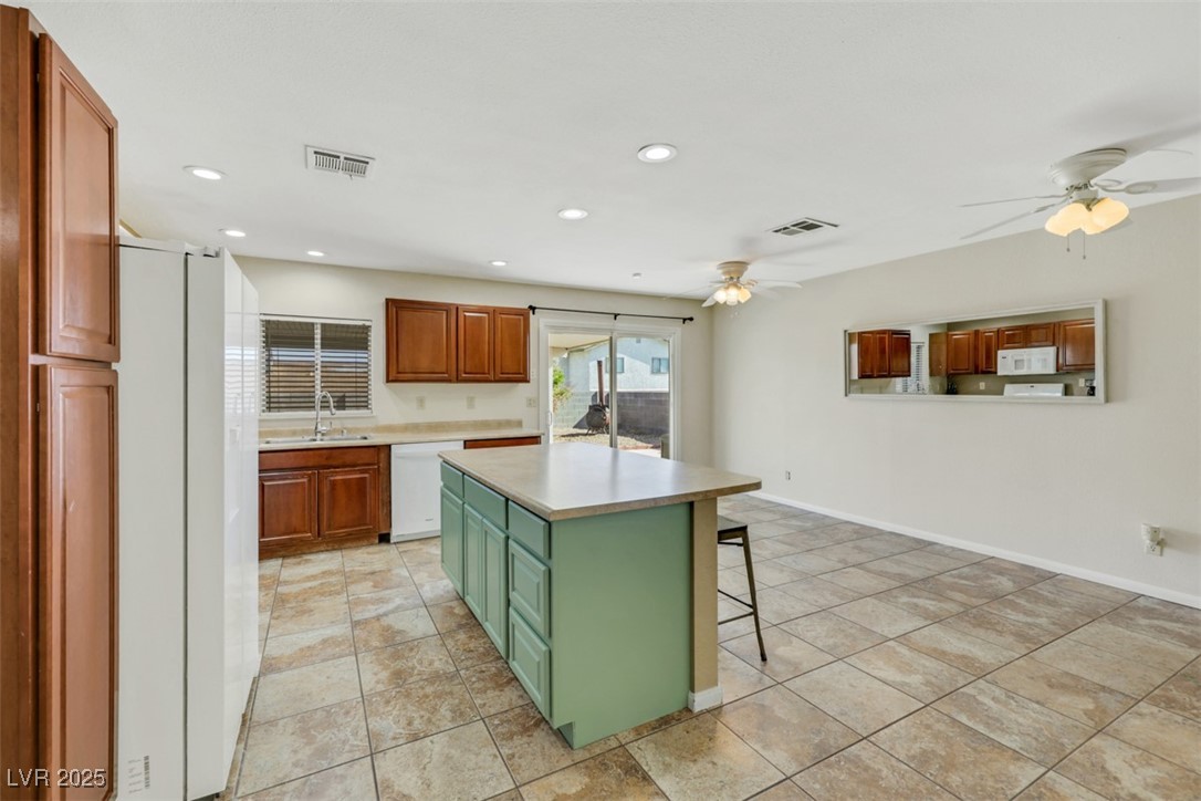 423 Golden Valley Drive, Henderson, Nevada image 8