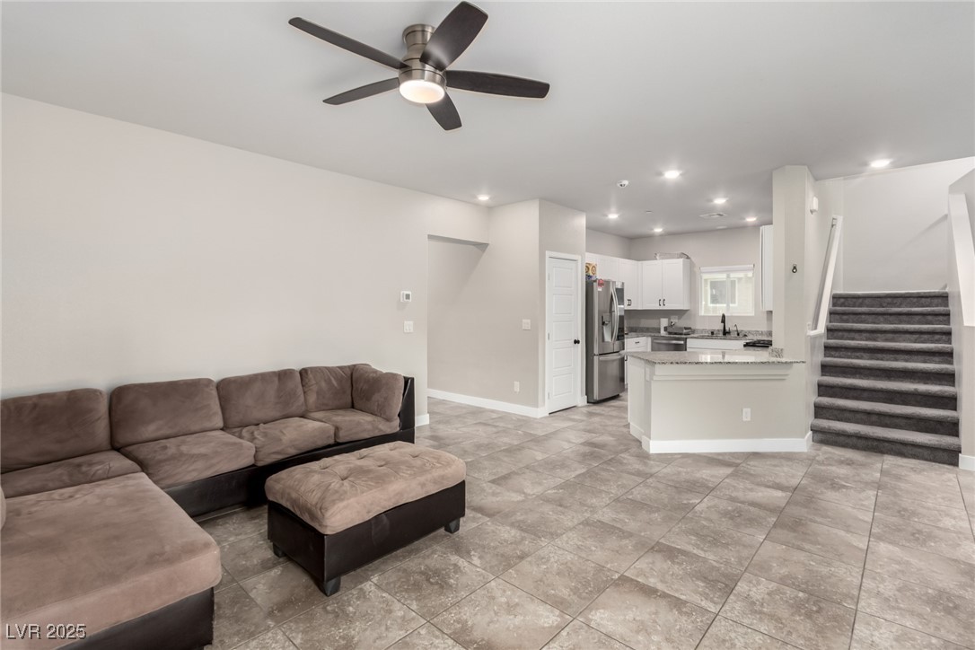 7457 Onyx Star Street