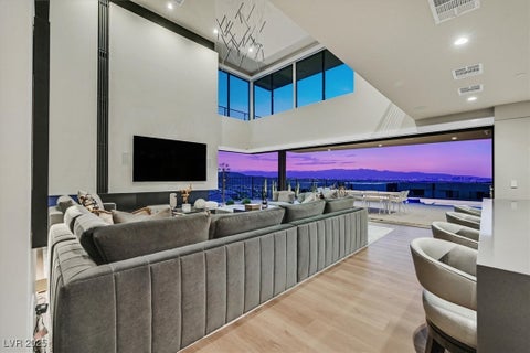 Tiny photo for 807 Magnum Cliff Court, Henderson, NV 89012 (MLS # 2702130)