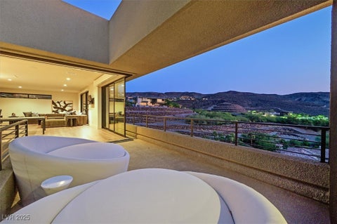 Tiny photo for 807 Magnum Cliff Court, Henderson, NV 89012 (MLS # 2702130)
