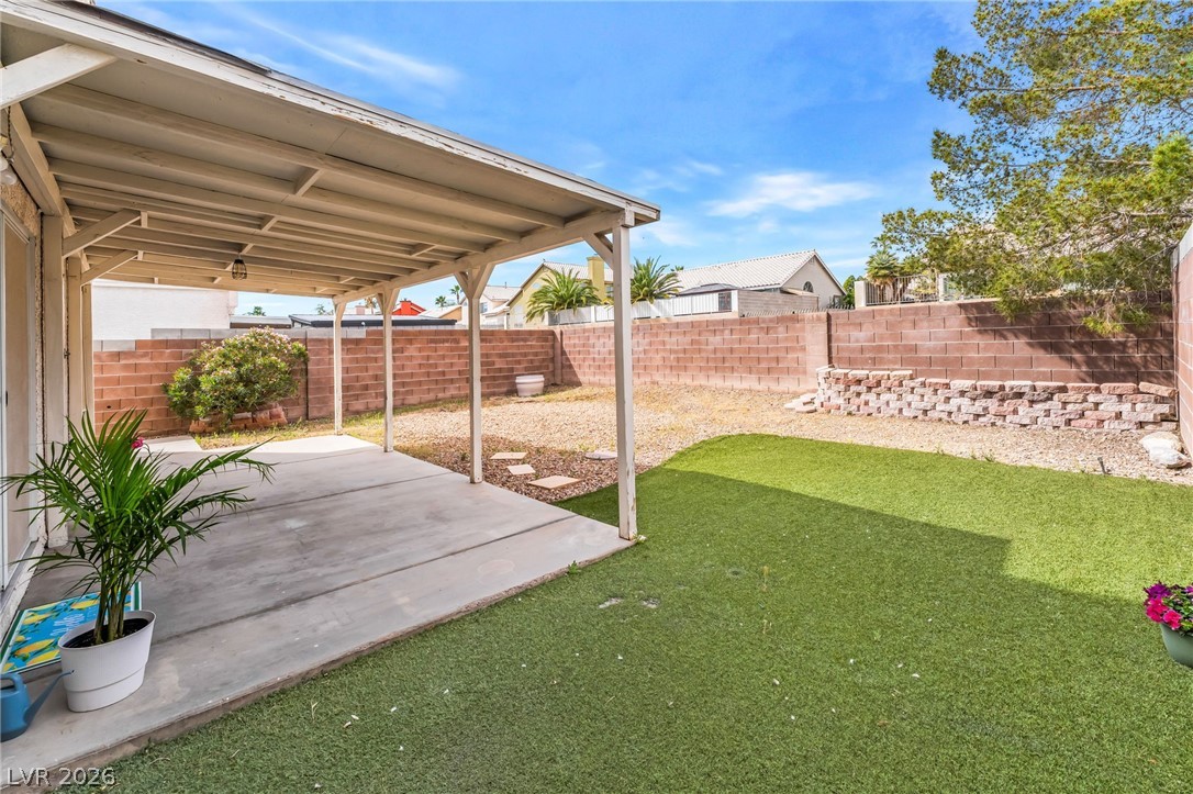 1721 Navajo Lake Way