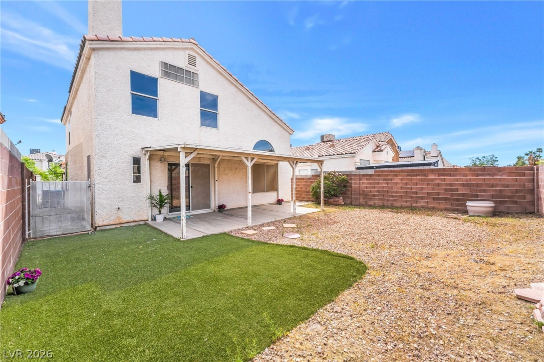 1721 Navajo Lake Way