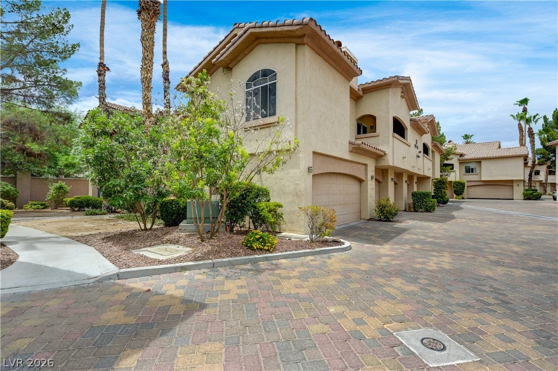 2050 W Warm Springs Road 1323
