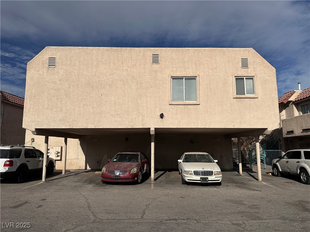 2101 Sun Avenue