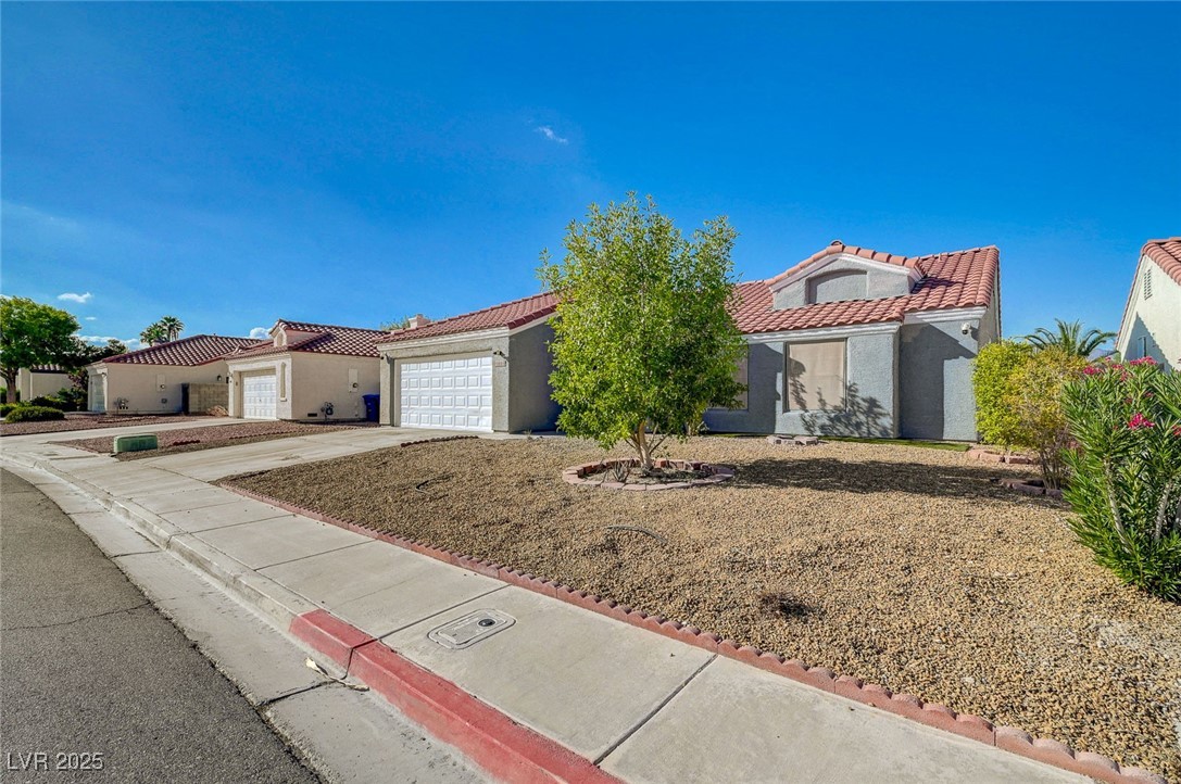 4002 Extenso Drive