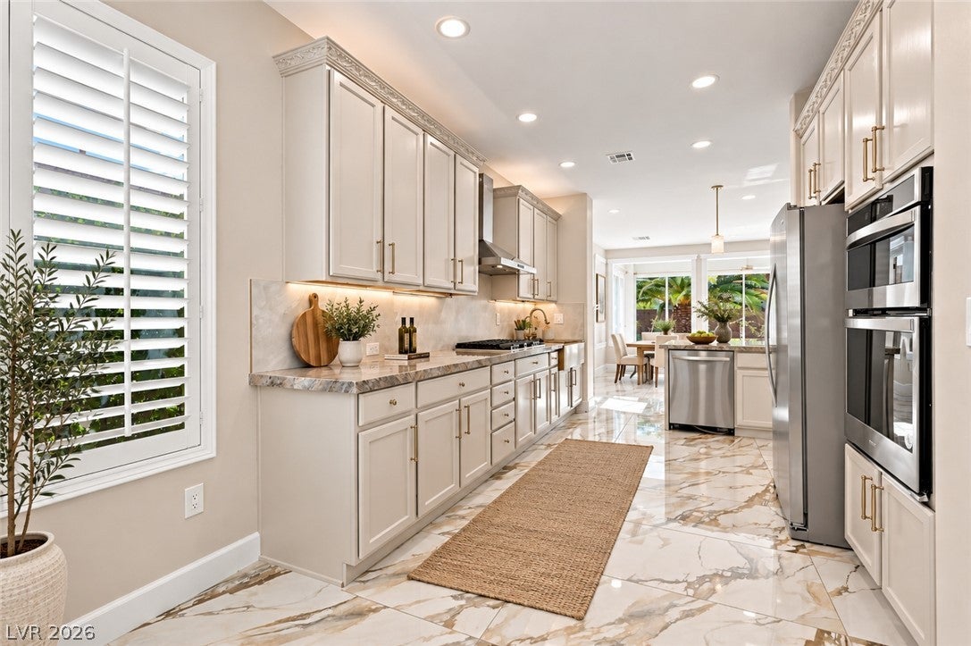 4853 Denaro Drive