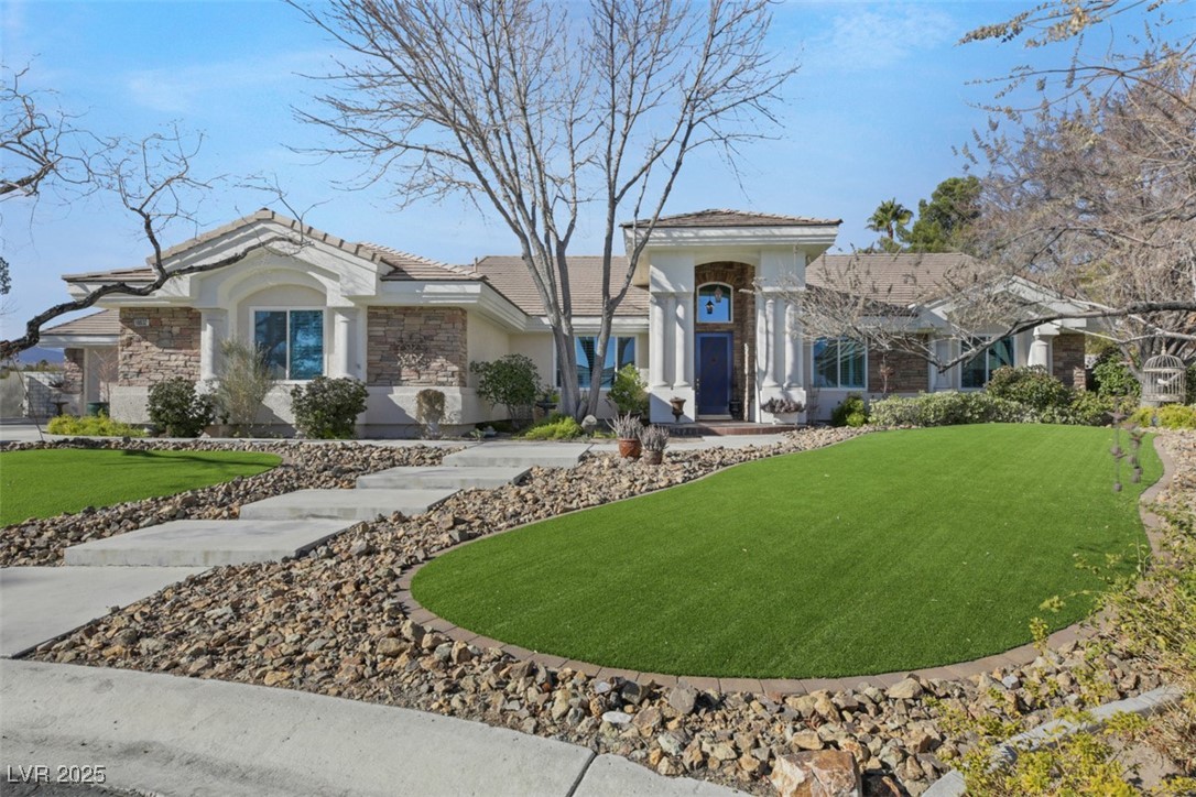 10032 Fox Springs Drive