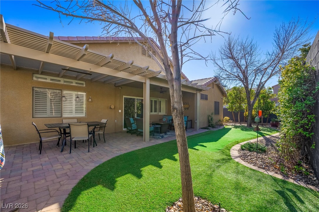 59 Sterling Meadow Street