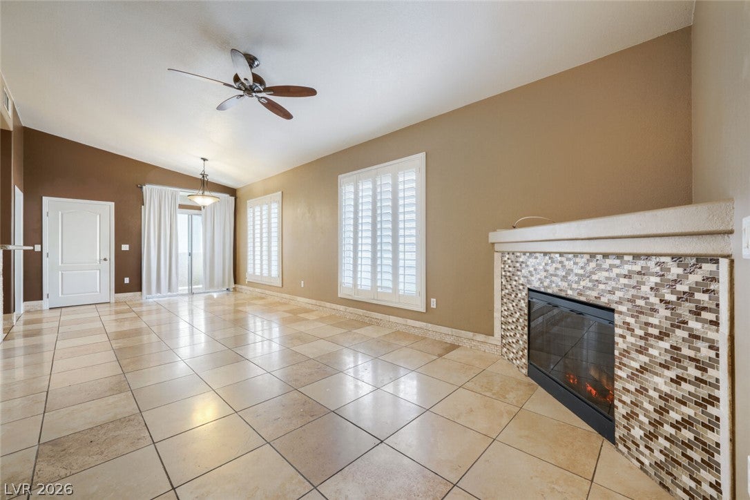 3545 Cactus Shadow Street 203