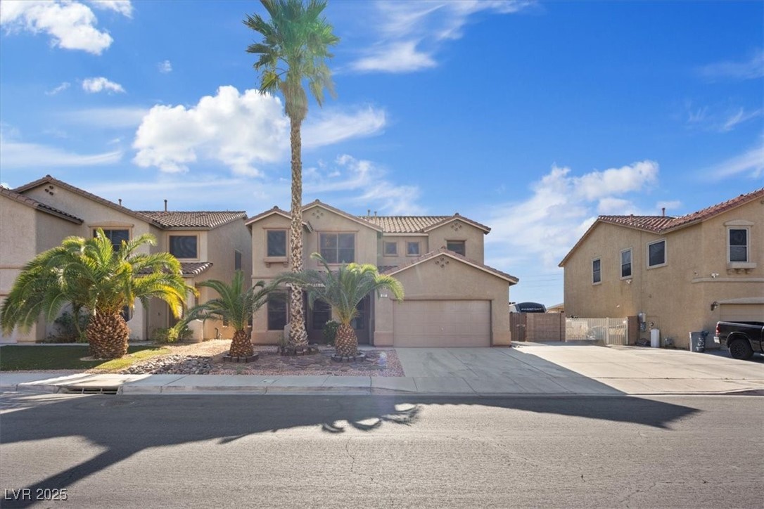 227 Palmarosa Street, Henderson, Nevada image 2