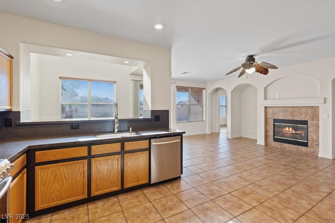 227 Palmarosa Street, Henderson, Nevada image 10