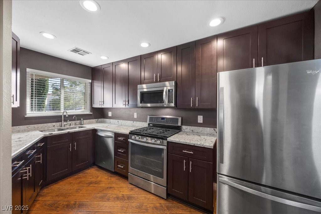 6556 Gatehouse Lane