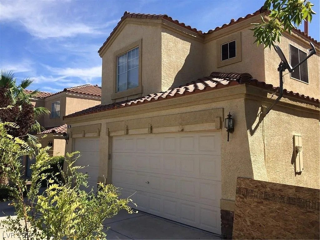 256 Camino Viejo Street
