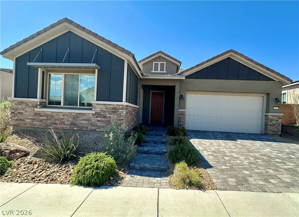 11121 Red Yucca Drive