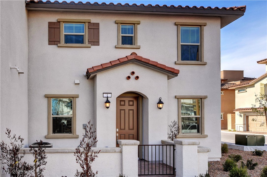 Properties 3 4 Lomita Heights Drive