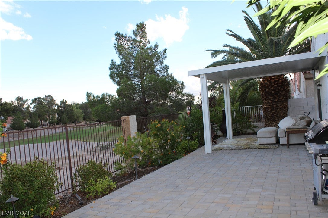 5480 Royal Vista Lane