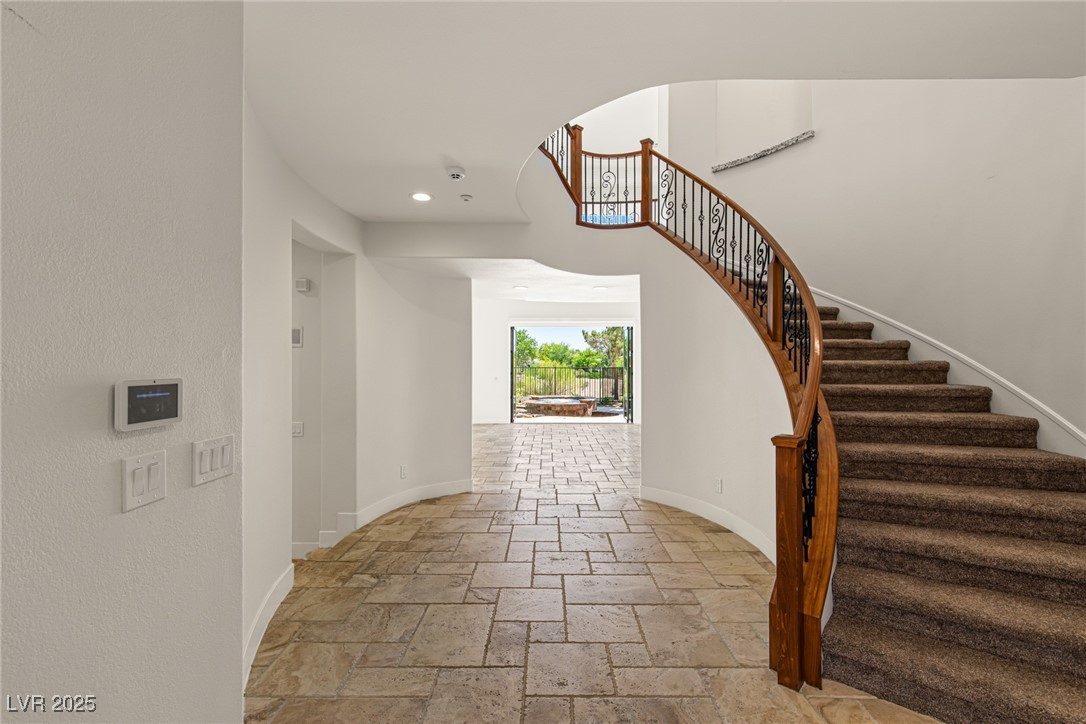 2436 Grassy Spring Place