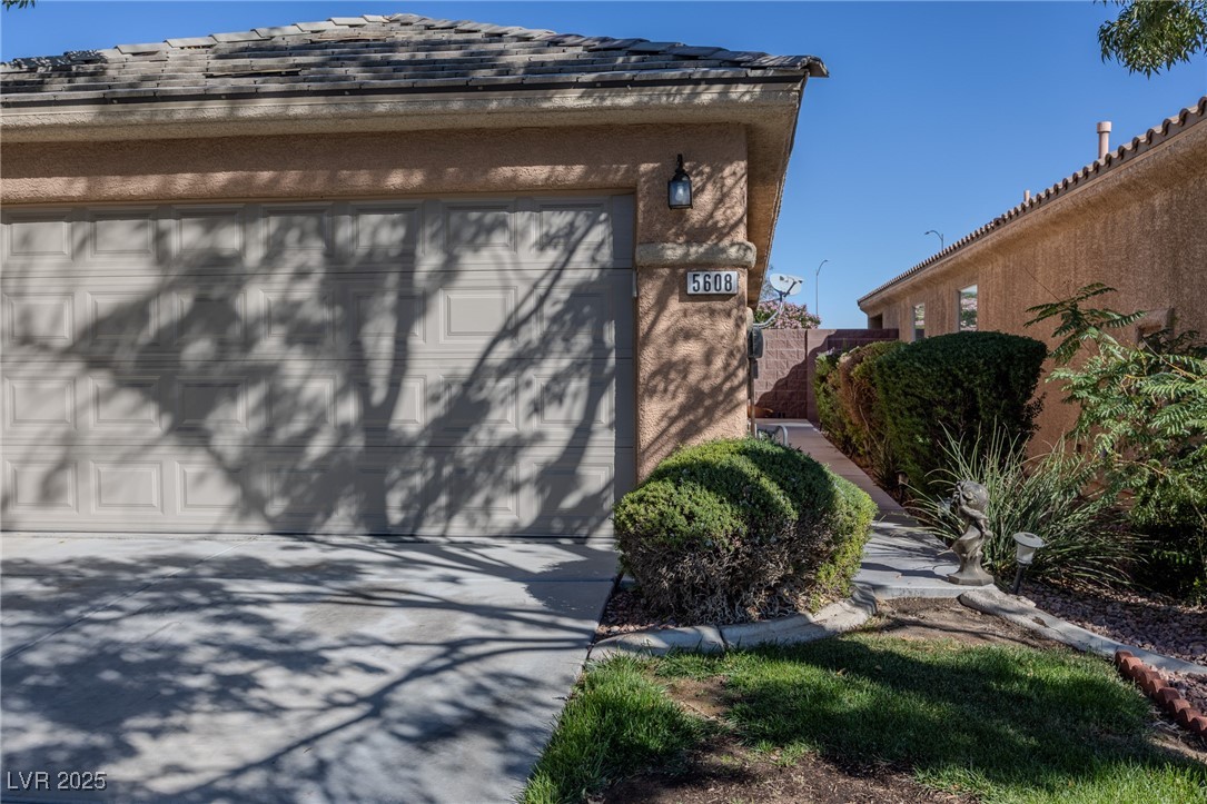 5608 Crowbush Cove Place