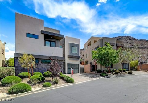 Photo of 232 Errogie Street, Henderson, NV 89012 (MLS # 2647145)