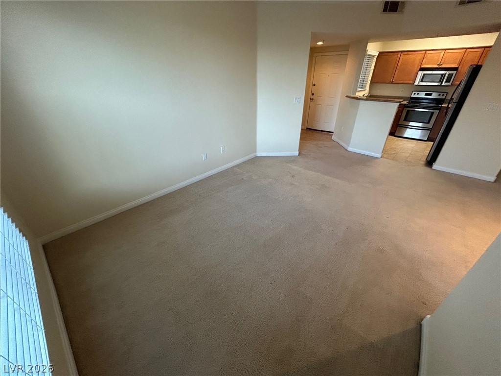 4400 S Jones Boulevard 2052