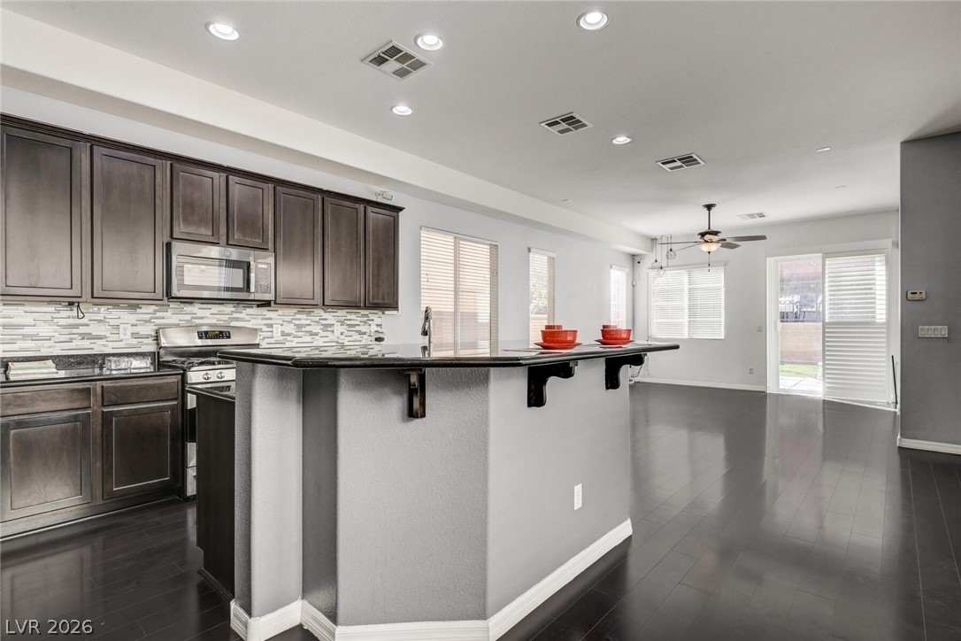 6561 Grand Concourse Street