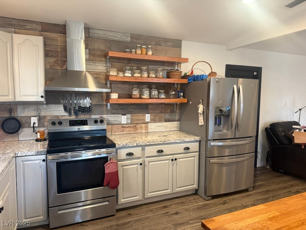 Las Vegas, Nevada 89103, United States, 3 Bedrooms Bedrooms, ,2 BathroomsBathrooms,Residential,Active,234884