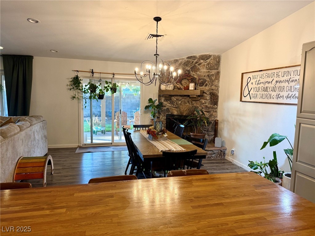 Las Vegas, Nevada 89103, United States, 3 Bedrooms Bedrooms, ,2 BathroomsBathrooms,Residential,Active,234884