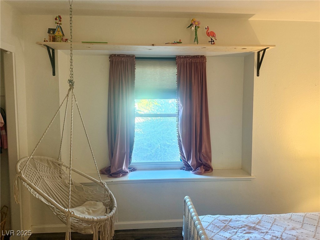 Las Vegas, Nevada 89103, United States, 3 Bedrooms Bedrooms, ,2 BathroomsBathrooms,Residential,Active,234884