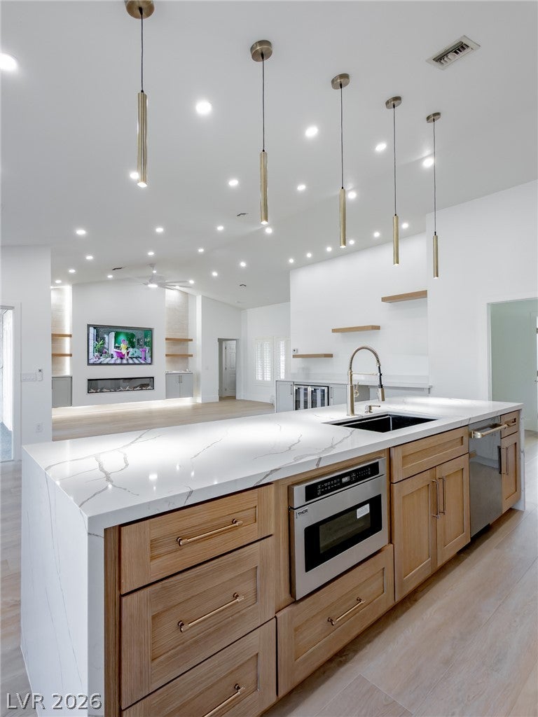 9208 Cactus Wood Drive