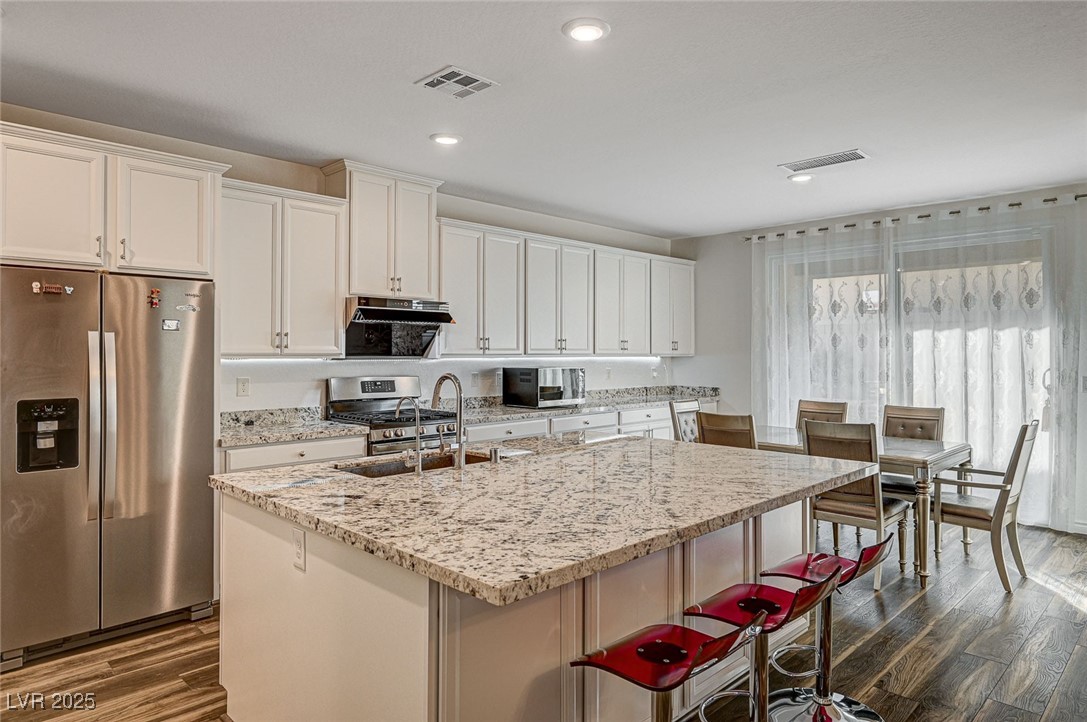 5969 Viscaya Grove Street, Las Vegas, Nevada image 7