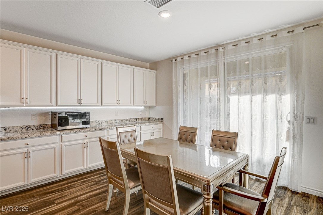 5969 Viscaya Grove Street, Las Vegas, Nevada image 15