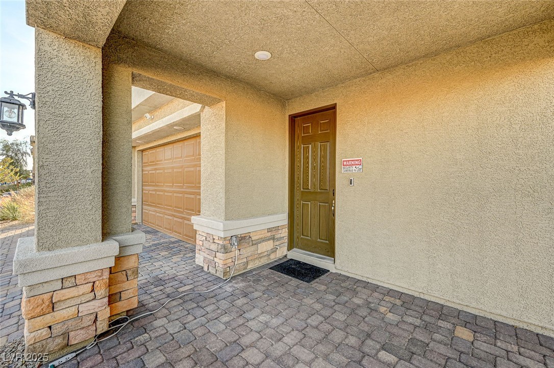 5969 Viscaya Grove Street, Las Vegas, Nevada image 4