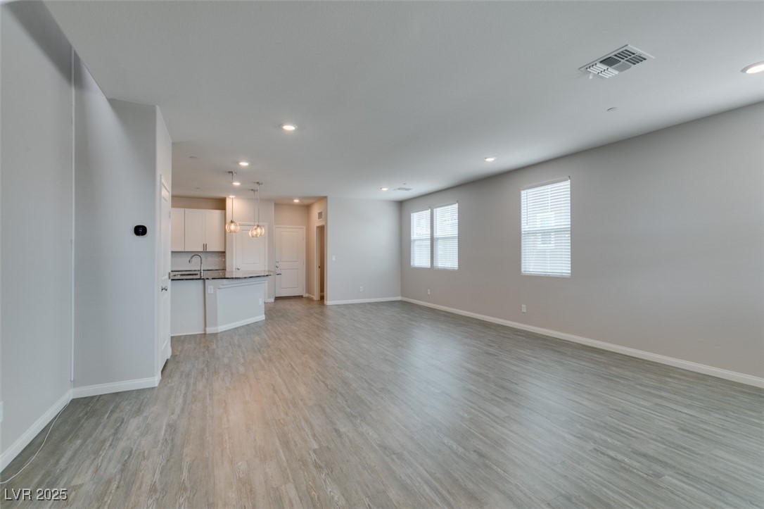 3270 Palindrome Avenue