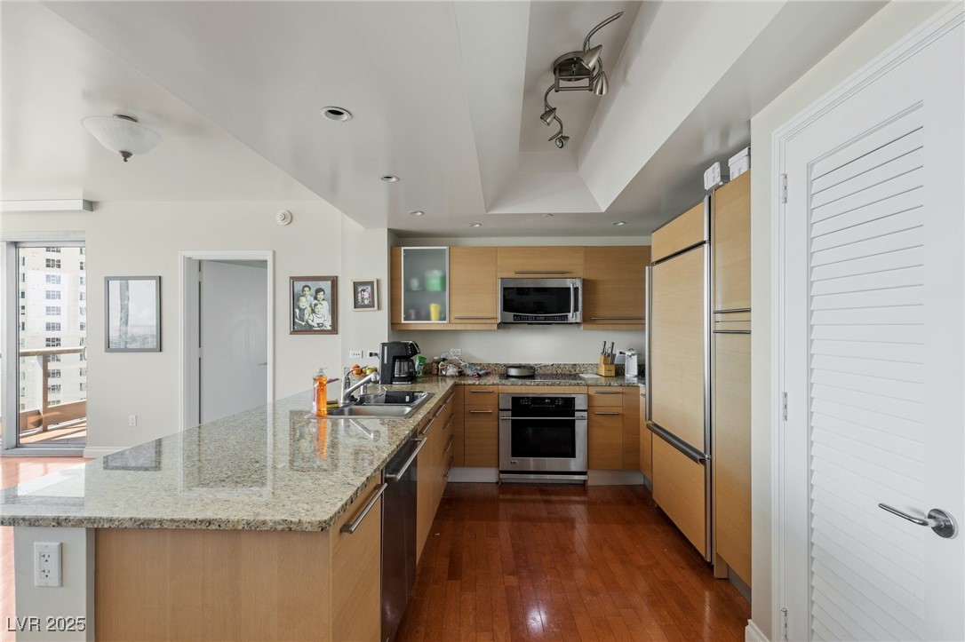 322 Karen Avenue 801