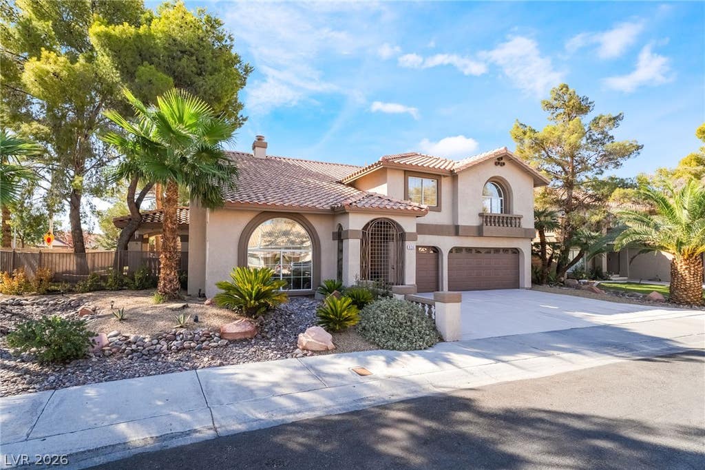 Photo of 826 Rising Star Drive, Henderson, NV 89014 (MLS # 2811222)