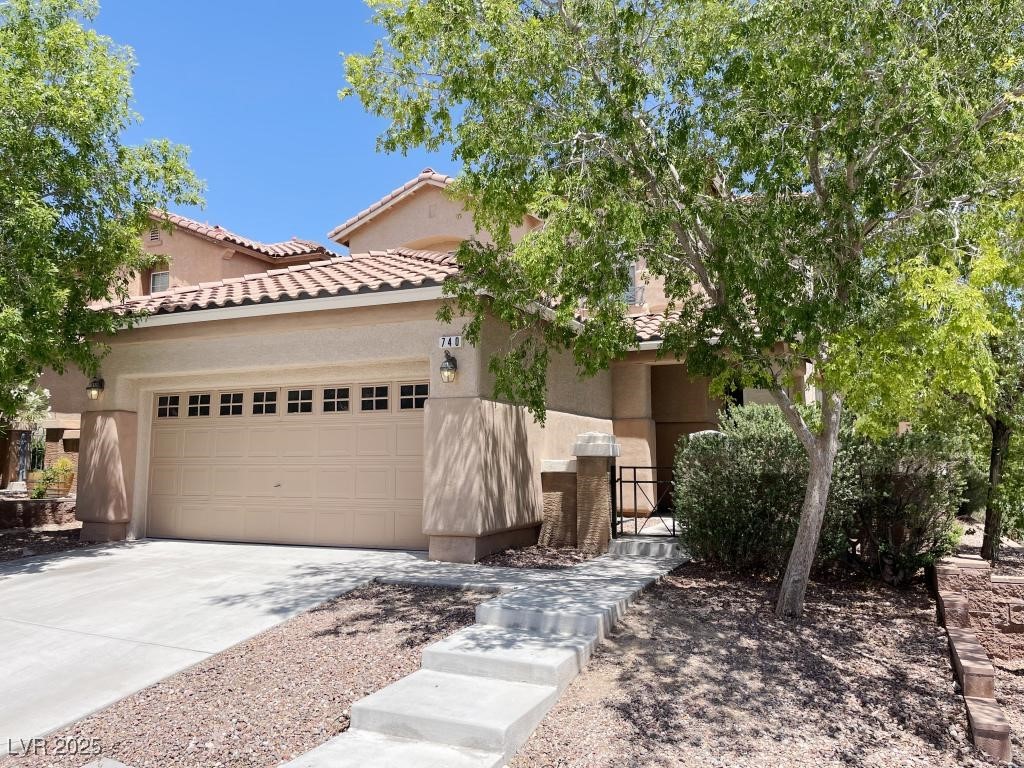 740 White Grotto Street