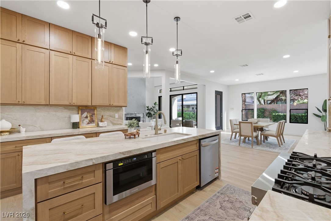 504 Pinnacle Heights Lane