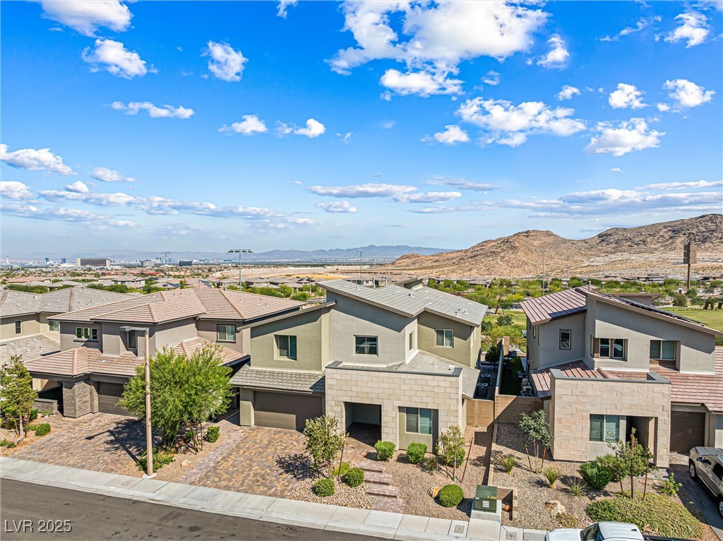 12415 Notch Trail Avenue