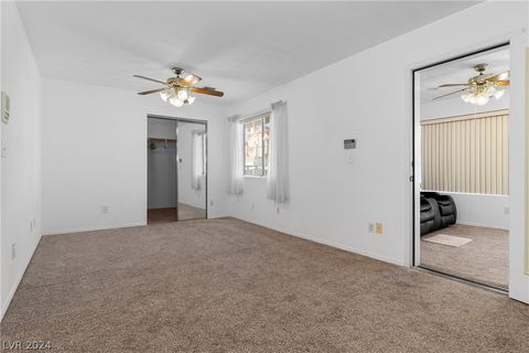 Single Family Residence in Laughlin NV 3672 Brian Court 43.jpg