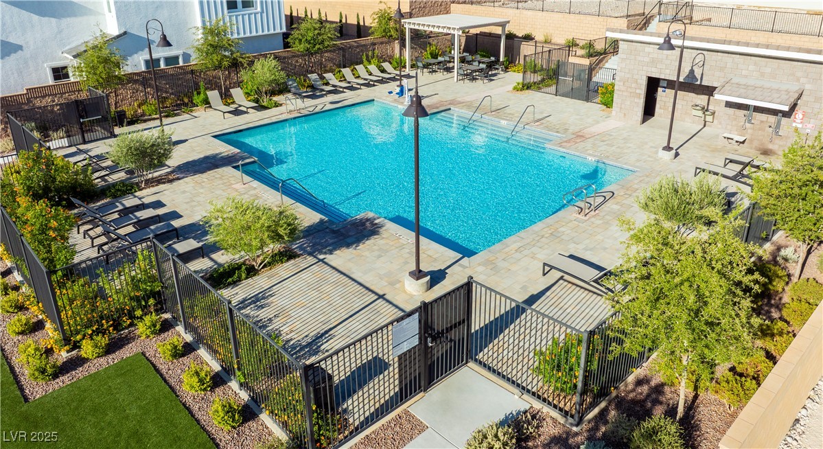 9038 Cielo Canyon Street