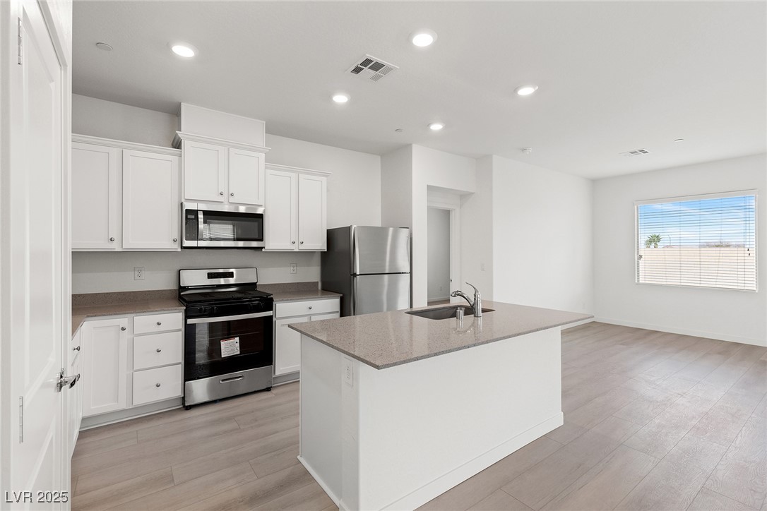 Properties 4 6731 Lotus Vista Court