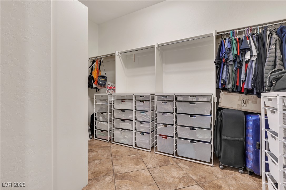 2673 Paris Amour Street, Henderson, Nevada image 34