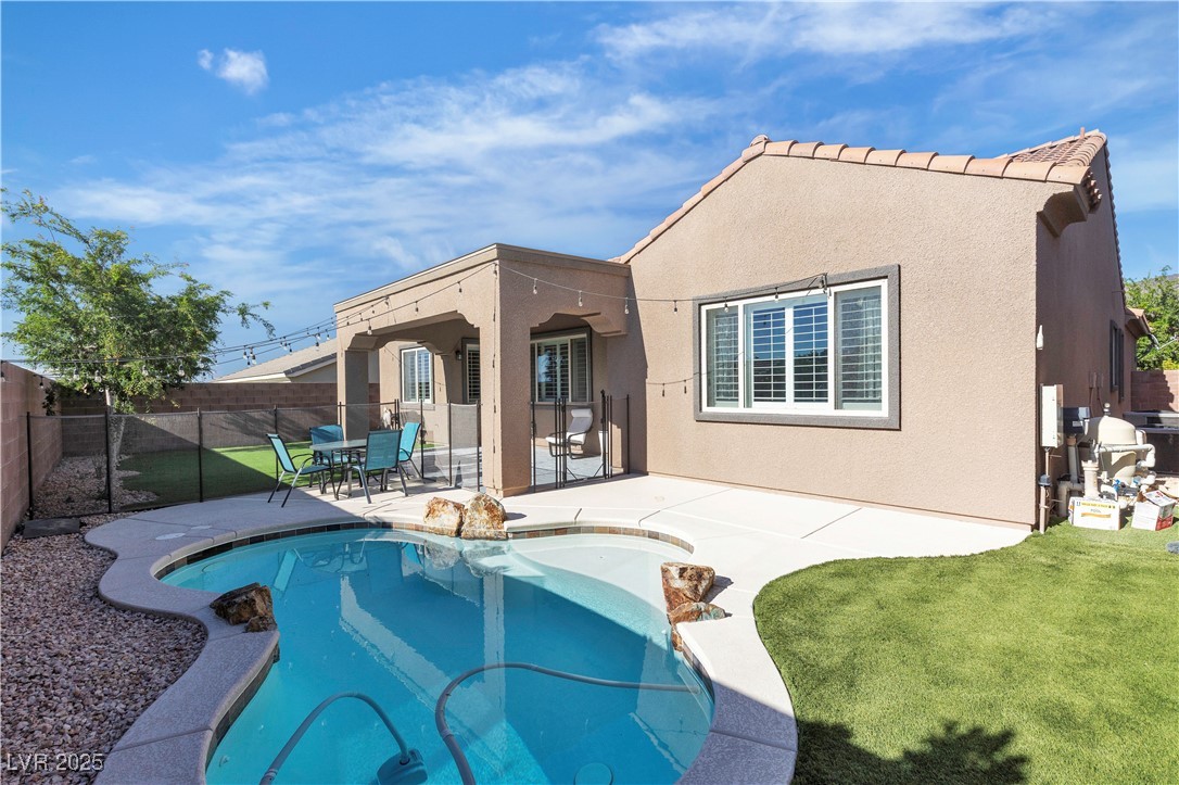 2673 Paris Amour Street, Henderson, Nevada image 42