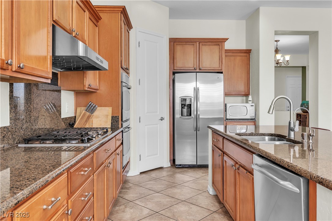 2673 Paris Amour Street, Henderson, Nevada image 25