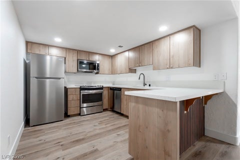 Townhouse For Sale - 1857 Arbol Verde Way<br/> Las Vegas, NV 89119