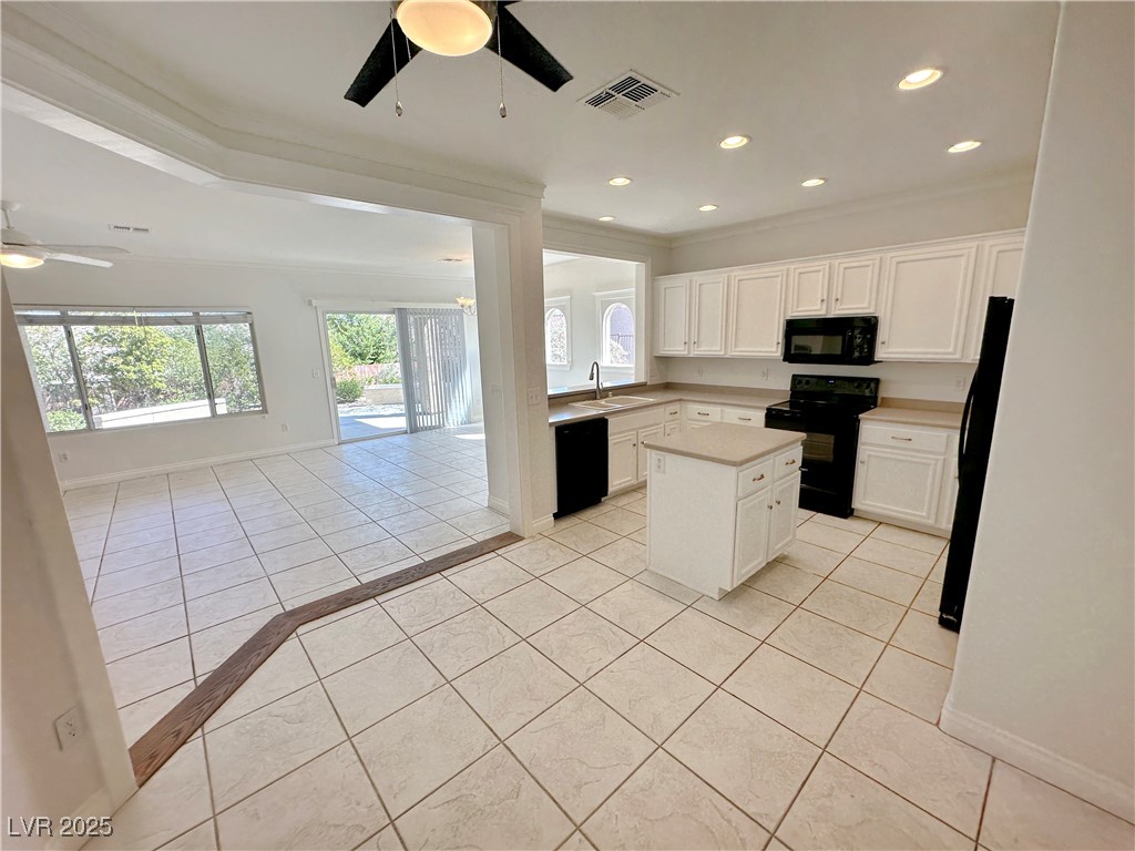 2558 Grandville Avenue, Henderson, Nevada image 13