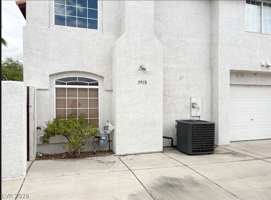 3918 Starfield Lane