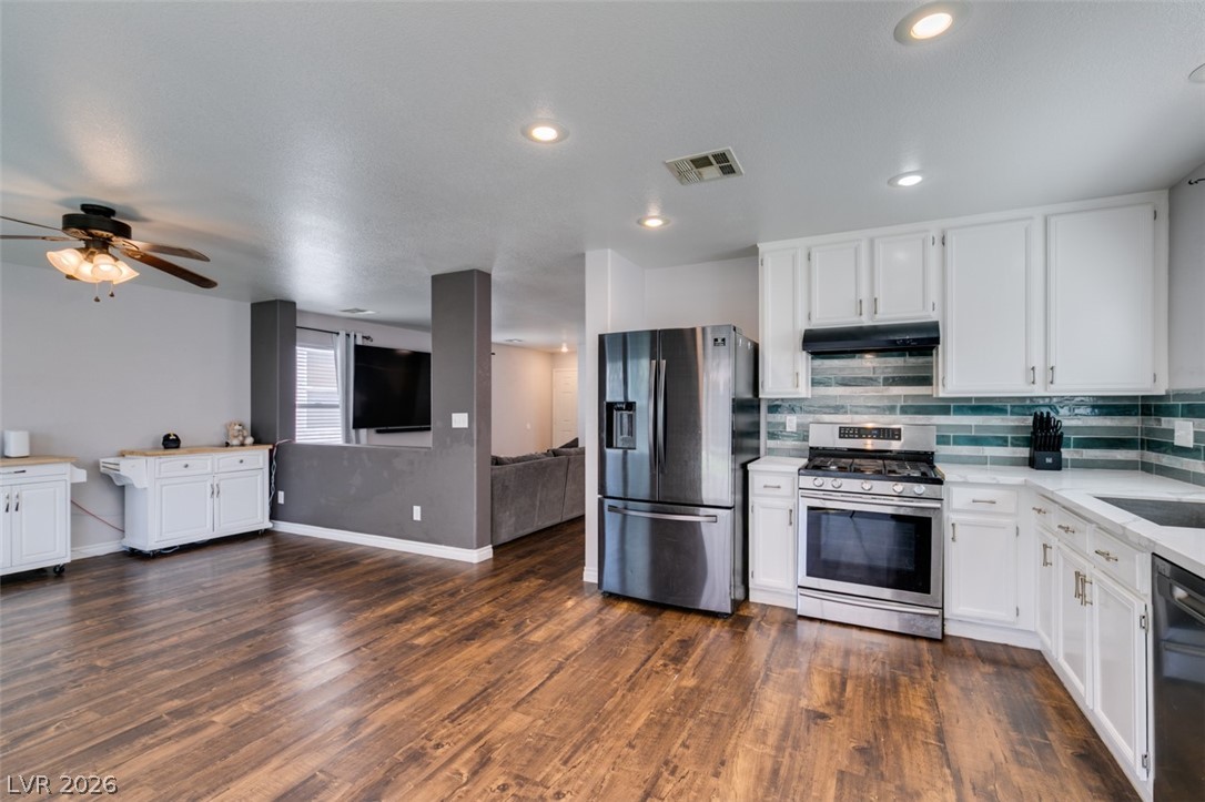 9557 Green Spruce Street